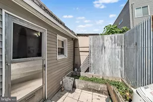 2453 Jasper St, Philadelphia, PA 19125 - Photo 7