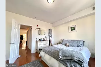 1131 Green Street #3, Philadelphia, PA 19123 - Photo 15