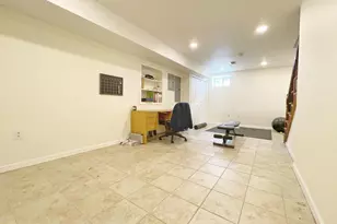 1131 Green St, Philadelphia, PA 19123 - Photo 13