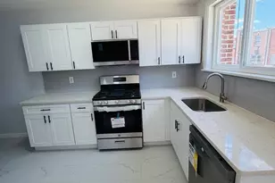 6334 Sylvester St, Philadelphia, PA 19149 - Photo 5