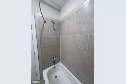 923 N 15th Street #3, Philadelphia, PA 19130 - Photo 21