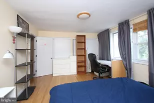 2734 W Country Club Rd, Philadelphia, PA 19131 - Photo 15