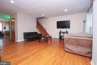 2734 W Country Club Road, Philadelphia, PA 19131 - Photo 5