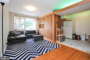 2734 W Country Club Rd, Philadelphia, PA 19131 - Photo 7