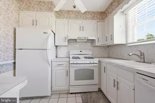 3817 Kirkwood Rd, Philadelphia, PA 19114 - Photo 13