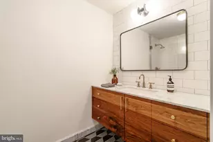 1228 Arch St, Philadelphia, PA 19107 - Photo 23