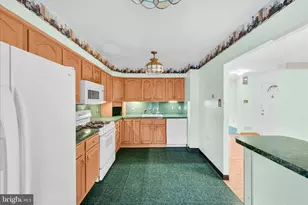 110 Greendale Rd, Philadelphia, PA 19154 - Photo 9
