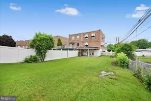 110 Greendale Rd, Philadelphia, PA 19154 - Photo 31