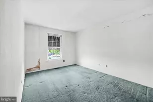 110 Greendale Rd, Philadelphia, PA 19154 - Photo 17