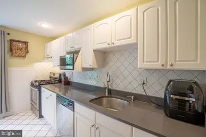 251 Shawmont Avenue #G, Philadelphia, PA 19128 - Photo 9