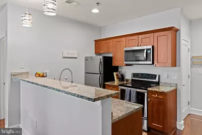 1811 Chestnut Street #301, Philadelphia, PA 19103 - Photo 1