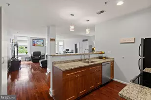 1811 Chestnut St, Philadelphia, PA 19103 - Photo 3