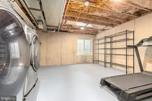 165 E Allen St, Philadelphia, PA 19125 - Photo 37