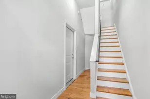 1522 Mt Vernon St, Philadelphia, PA 19130 - Photo 3