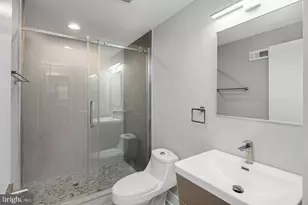 1634 Cambridge St, Philadelphia, PA 19130 - Photo 11