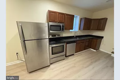 1706 W Diamond Street #3, Philadelphia, PA 19121 - Photo 5