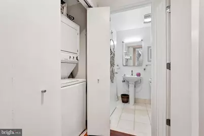1101 Locust Street #6K, Philadelphia, PA 19107 - Photo 15