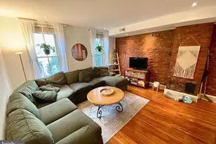 870 N 26th St, Philadelphia, PA 19130 - Photo 3