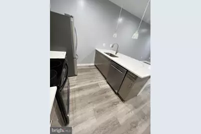 700 N Marshall Street #2, Philadelphia, PA 19123 - Photo 9