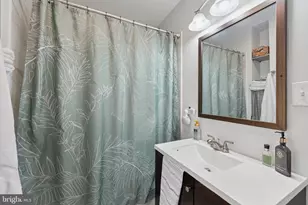 1833 Reed St, Philadelphia, PA 19146 - Photo 11