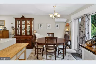 7704 Ardleigh Street, Philadelphia, PA 19118 - Photo 9