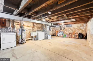1934 Bainbridge St, Philadelphia, PA 19146 - Photo 25
