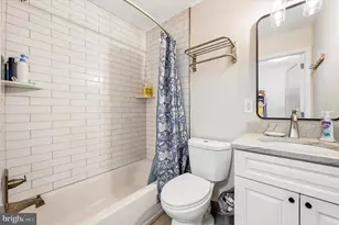 1934 Bainbridge St, Philadelphia, PA 19146 - Photo 11