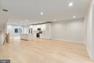 3000 Sedgeview Walk, Philadelphia, PA 19125 - Photo 3