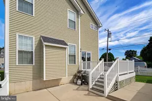 9241 Cambridge St, Philadelphia, PA 19114 - Photo 7