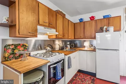 2410 Manning Street, Philadelphia, PA 19103 - Photo 7
