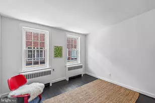 2410 Manning St, Philadelphia, PA 19103 - Photo 15
