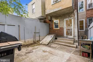 7056 Saybrook Ave, Philadelphia, PA 19142 - Photo 15