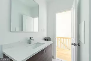 5461 W Berks St, Philadelphia, PA 19131 - Photo 9