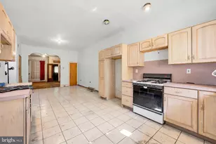 2127 S 16th St, Philadelphia, PA 19145 - Photo 7