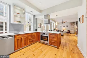 102 Church St, Philadelphia, PA 19106 - Photo 11