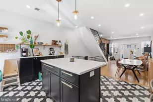 916 Fernon St, Philadelphia, PA 19148 - Photo 13