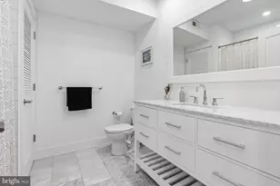 916 Fernon St, Philadelphia, PA 19148 - Photo 19
