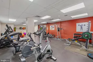 351 S 47th St, Philadelphia, PA 19143 - Photo 27