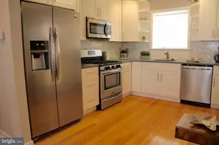 2023 Brown St, Philadelphia, PA 19130 - Photo 11