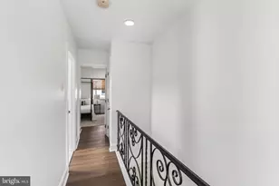 902 Emily St, Philadelphia, PA 19148 - Photo 9