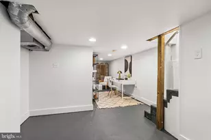 902 Emily St, Philadelphia, PA 19148 - Photo 21