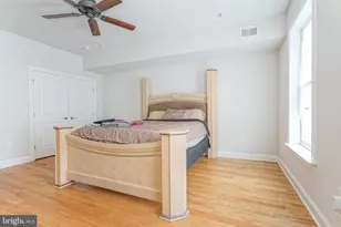 2332 Ellsworth St, Philadelphia, PA 19146 - Photo 15