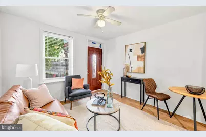 704 Latona Street, Philadelphia, PA 19147 - Photo 3