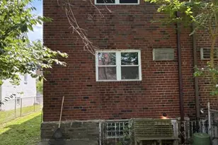 1729 Chandler St, Philadelphia, PA 19111 - Photo 25