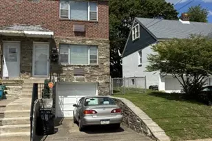 1729 Chandler St, Philadelphia, PA 19111 - Photo 3