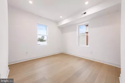 240 W Earlham Terrace, Philadelphia, PA 19144 - Photo 19