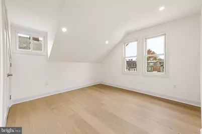 240 W Earlham Terrace, Philadelphia, PA 19144 - Photo 25