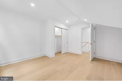 240 W Earlham Terrace, Philadelphia, PA 19144 - Photo 33