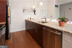551 N Lawrence St, Philadelphia, PA 19123 - Photo 3