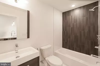 2623 Christian Street #UNIT 303, Philadelphia, PA 19146 - Photo 5